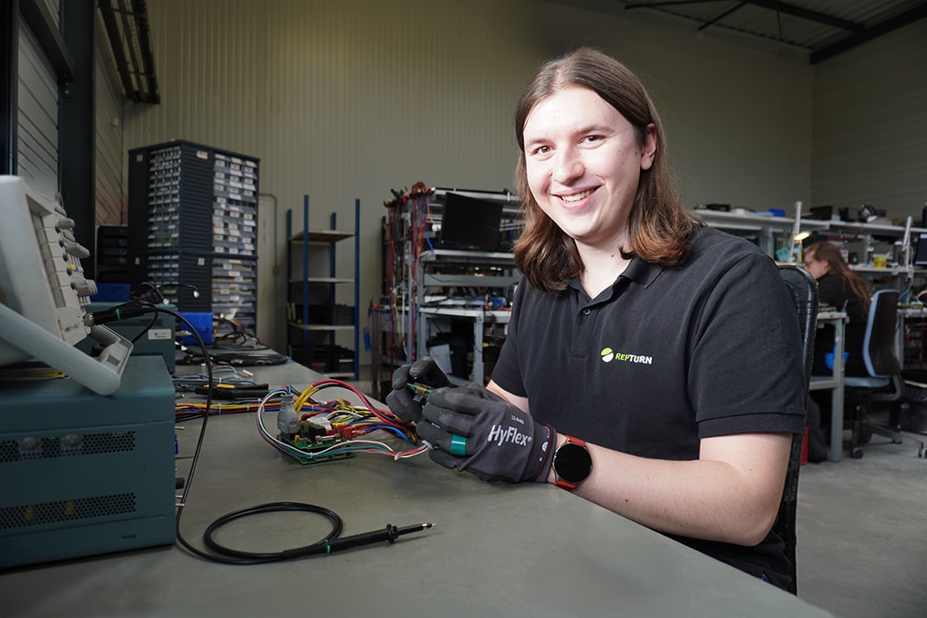technicien electronique atelier